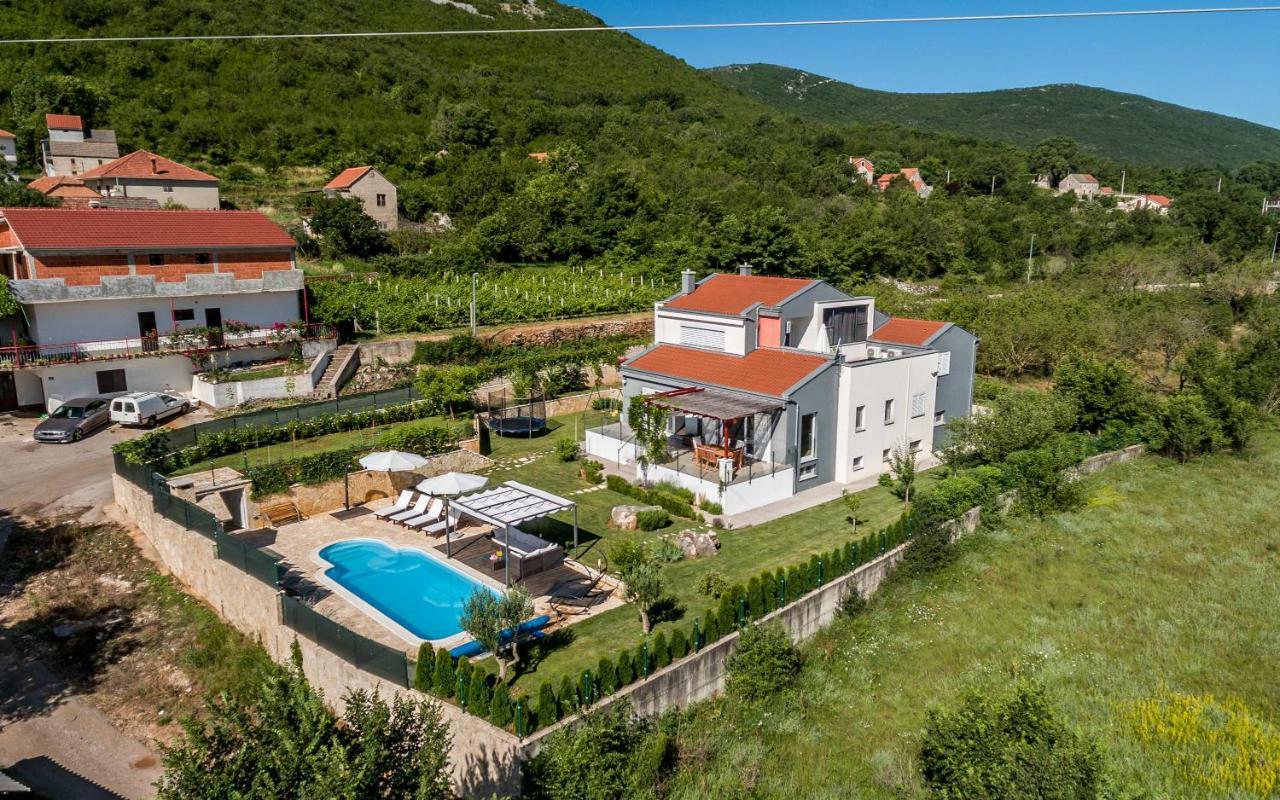Luxury Villa Nadalina-Dicmo Дугополє Екстер'єр фото