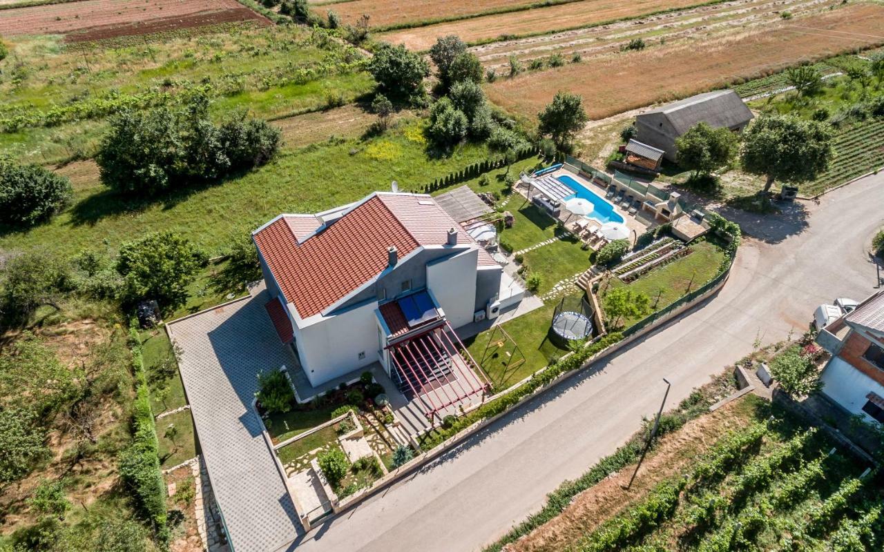 Luxury Villa Nadalina-Dicmo Дугополє Екстер'єр фото